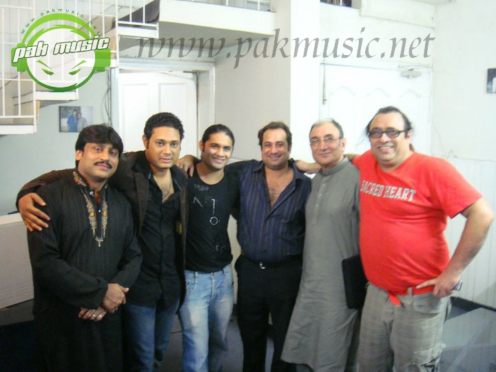 http://pakmusic.net/wp-content/uploads/2011/04/rahat-fateh-ali-khan.jpg